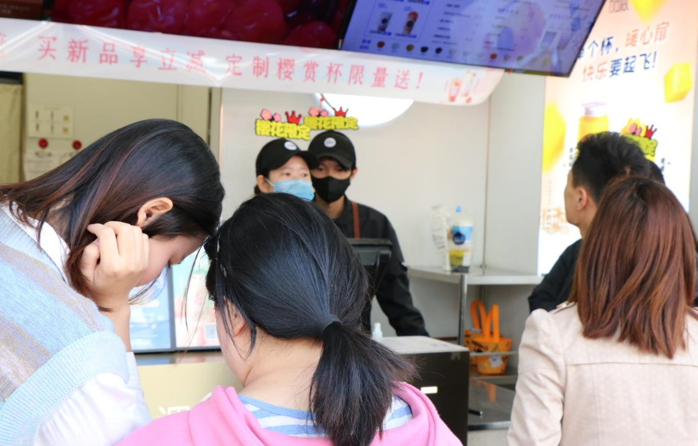 千亿国际茶饮：奶茶加盟市场火热，为什么有些人却无法加入