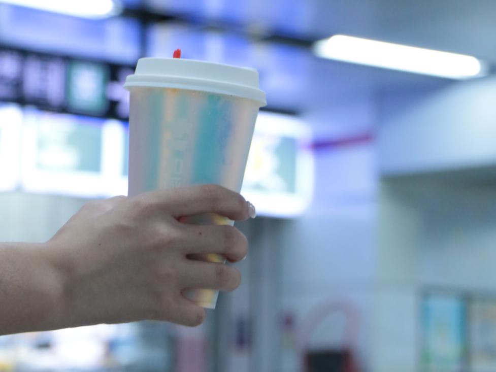 千亿国际茶饮|投资奶茶加盟店应如何将风险降低？